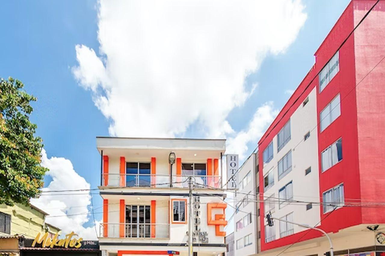 Ayenda Central 418 佩雷拉 外观 照片